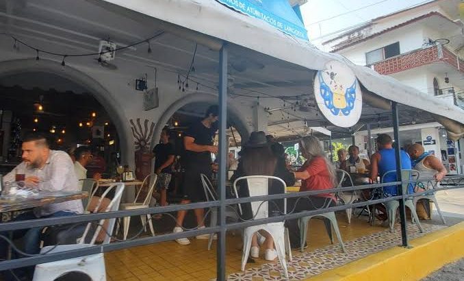 Restauranteros de Puerto Vallarta reportan gran temporada 2023