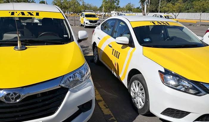 Turisteros sumarán esfuerzos contra bloqueos de taxis en Vallarta