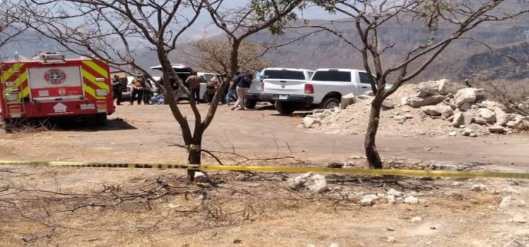Hallan 10 bolsas con restos humanos en Jalisco