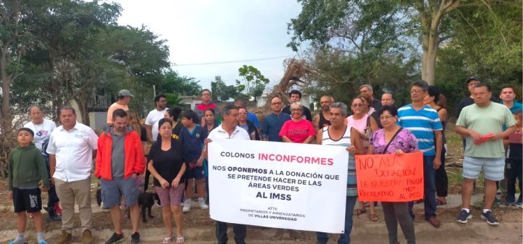 Vecinos de Villas Universidad se oponen a donación de área verde al IMSS