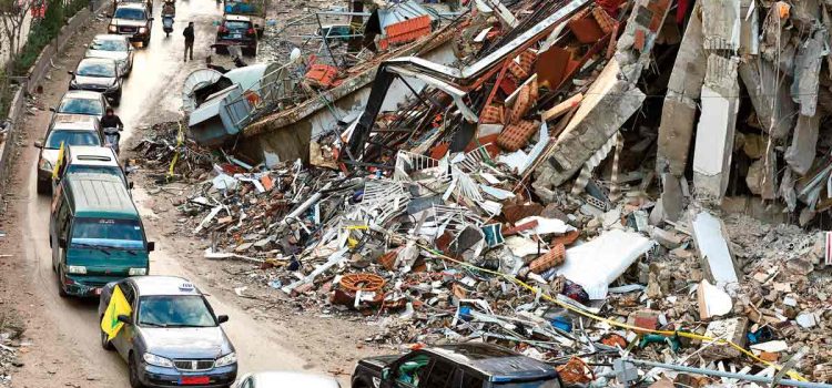 Desplazados vuelven a un Beirut en ruinas