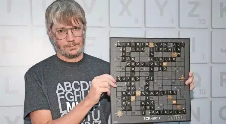 Neozelandés gana el campeonato de Scrabble en español… y ni siquiera habla el idioma