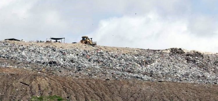 Vecinos de Zapopan rechazan propuesta de conciliación para abordar contaminación de basureros