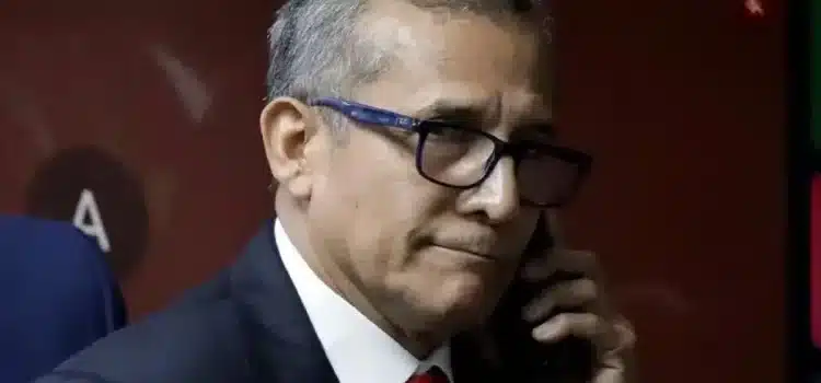 Condenan a expresidente peruano a 15 años de prisión