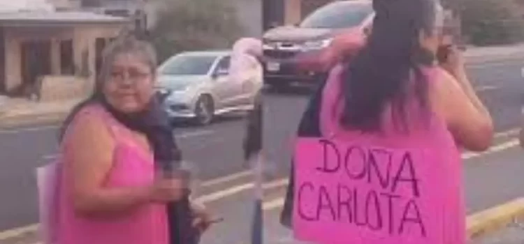 Genera polémica disfraz de “Doña Carlota” en carnaval de Tlaxcala