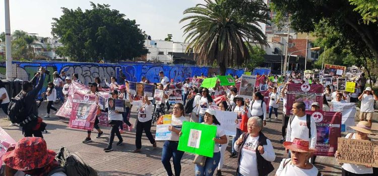 Colectivos cuestionan subsidio de 11 mdp para búsqueda de desaparecidos en Jalisco