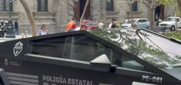 Llega la primera Cybertruck a la Policía de Jalisco Llega la primera Cybertruck a la Policía de Jalisco