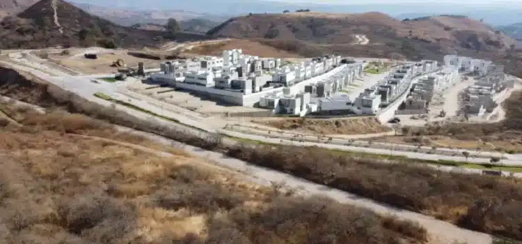 Fiscalía de Jalisco halla más de 30 cuerpos en fosa clandestina en Zapopan