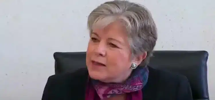 Se destapa Alicia Bárcena
