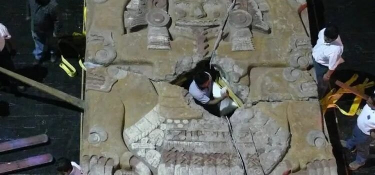 Premia Francia libro sobre Tenochtitlan coeditado por López Luján y Harvard Premia Francia libro sobre Tenochtitlan coeditado por López Luján y Harvard