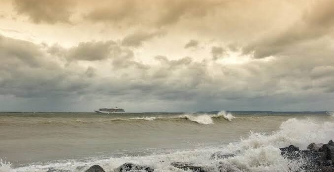 Alerta por posible formación de ciclón tropical “Juliette” en Jalisco