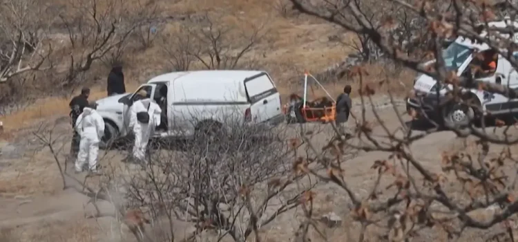 Hallan fosa clandestina en Zapopan, Jalisco; hasta ahora se han recuperado 48 bolsas con restos humanos