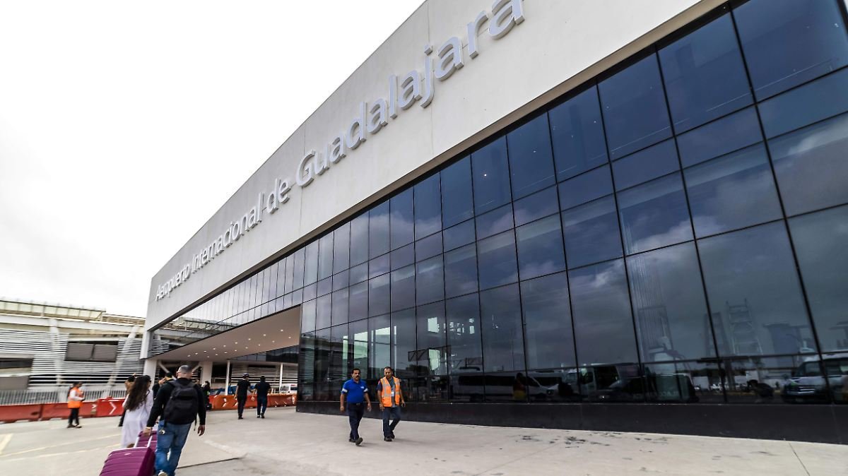 Aeropuertos de Jalisco reportan operaciones completamente restablecidas